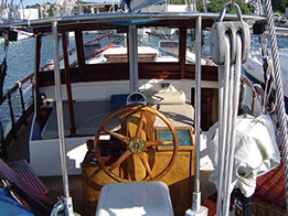 Segelyacht-mit-Skipper-Boot-Interior-07