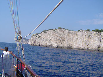 Segelyacht-mit-Skipper-Nature-01